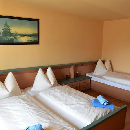 Гостевой дом Stiftsgasthof Hochburg-Ach